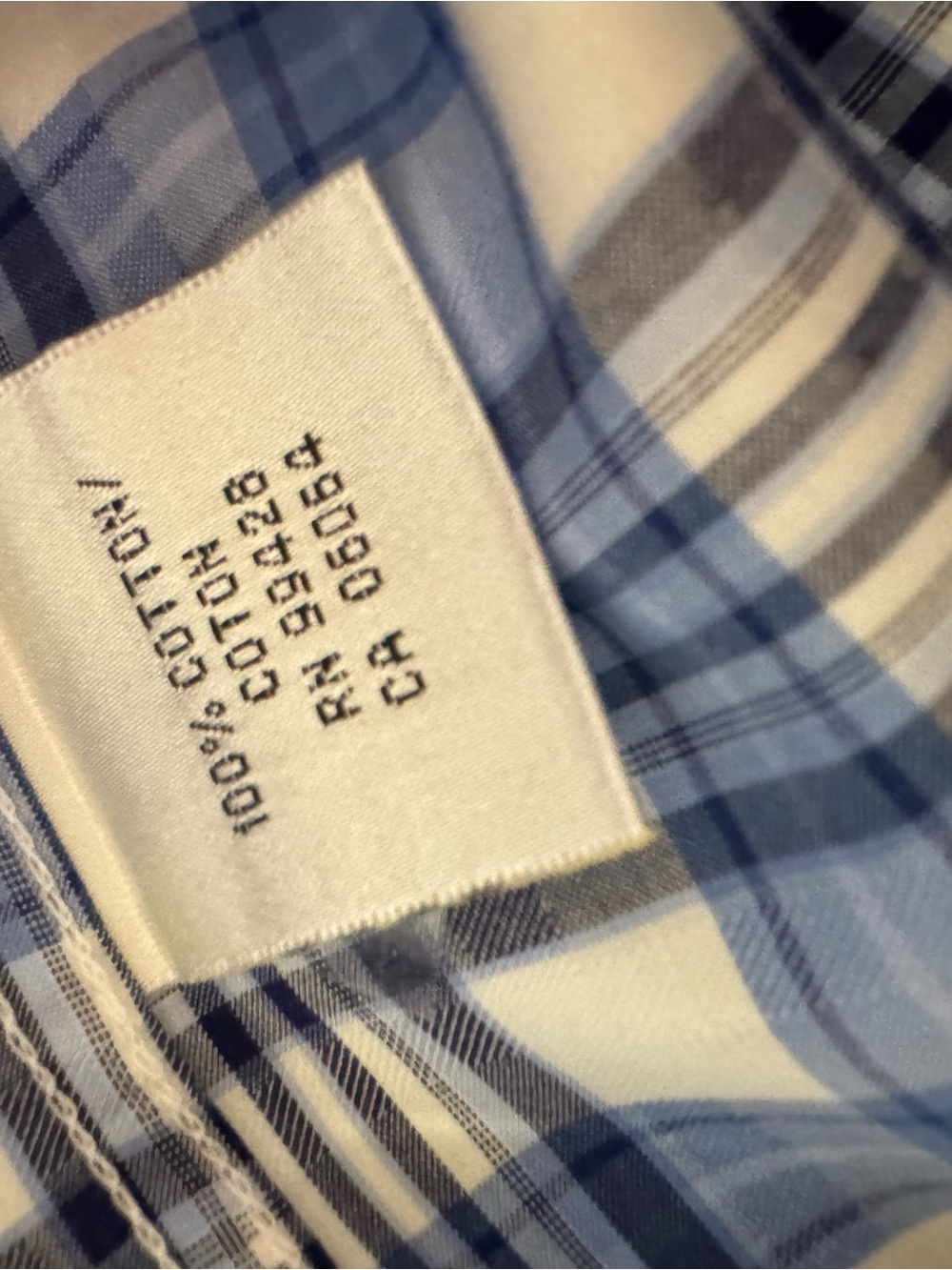 Men’s Bugatchi Blue and White Plaid Short-Sleeve Button-Front Shirt - Picture 4 of 4